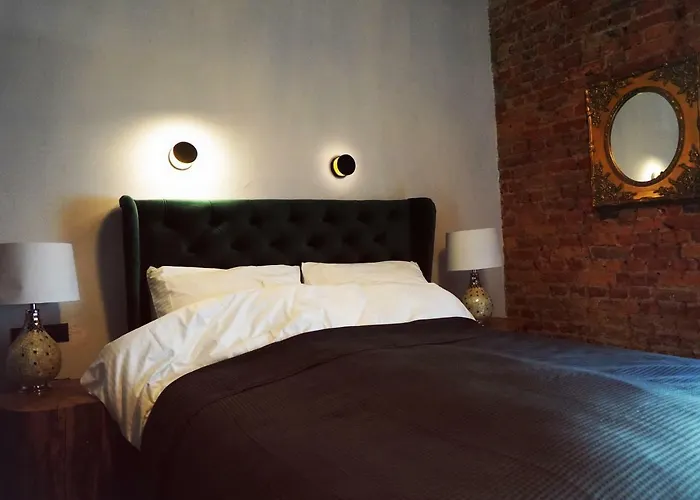 Centrum Rs Kowalska 12 *